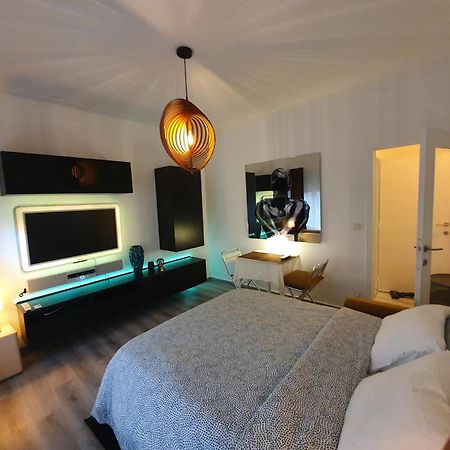 Antwerp Hideaway, Outside Of Low Emission Zone Exterior photo